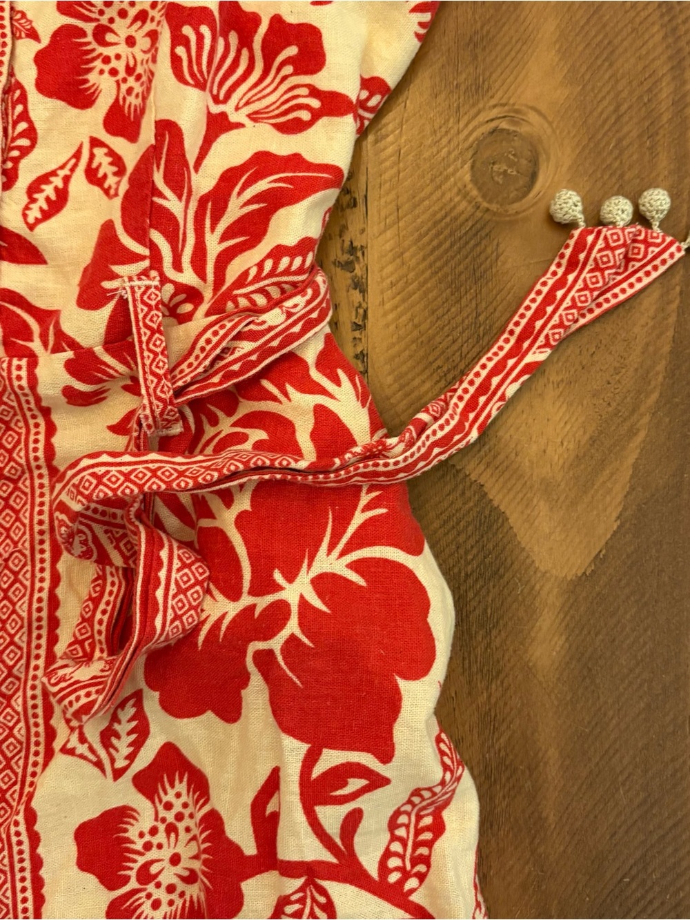 Rachel Zoe Rusty Orange & Tan Floral Print One Piece Romper w/ pockets
0412 - Picture 4 of 8